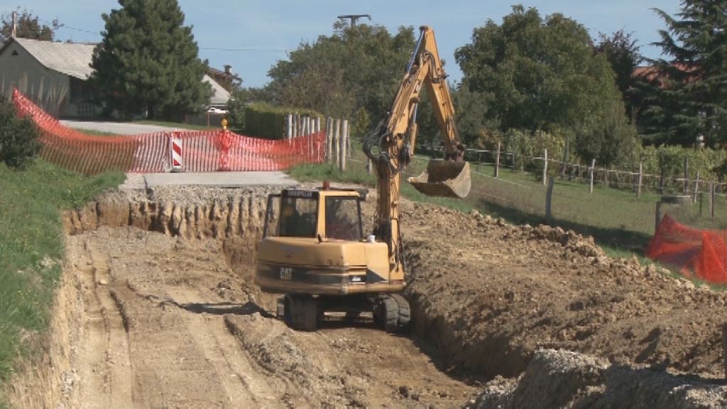 Sanacija plazu v Mestne vrhu