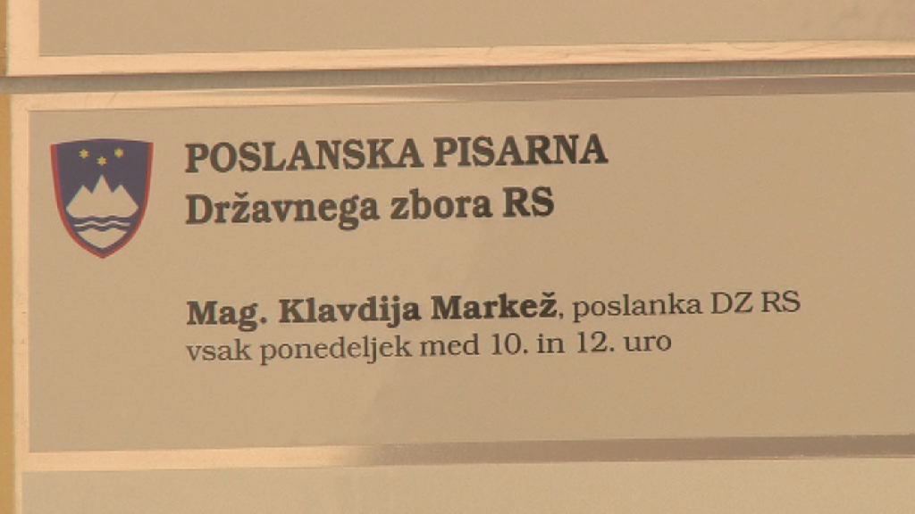 poslanska pisarna