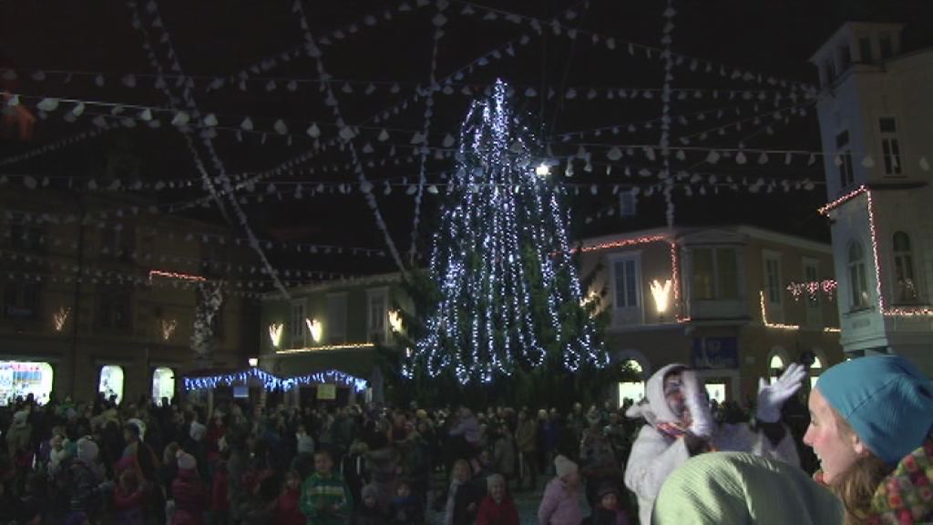 Praznični prižig luči in prihod Tete Zime