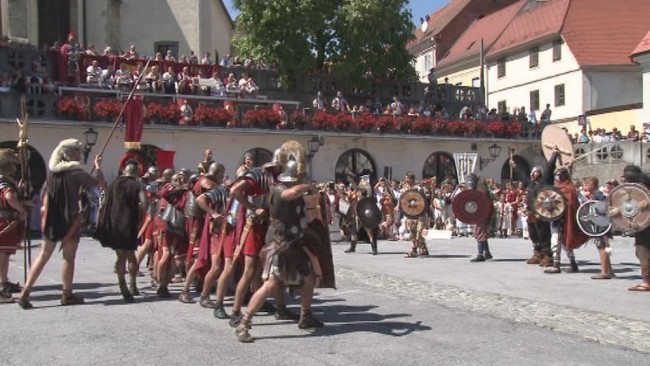 Ptuj živel z IX. Rimskimi igrami