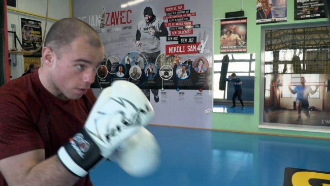 Aljaž Venko zabeležil tretjo profesionalno boksarsko zmago