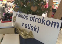 Tradicionalna božična stojnica ptujskih Soroptimistk