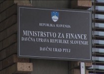 Za ohranitev finančne uprave na Ptuju