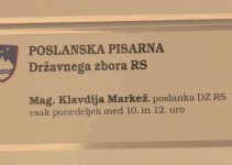 Poslanka Klavdija Markež na Ptuju odprla poslansko pisarno