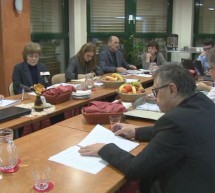 Milijon evrov dobička iz dodatkov pri oskrbi