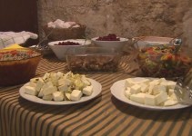 Dobrodelni vegetarijanski bazar za waldorfsko šolo na Ptuju