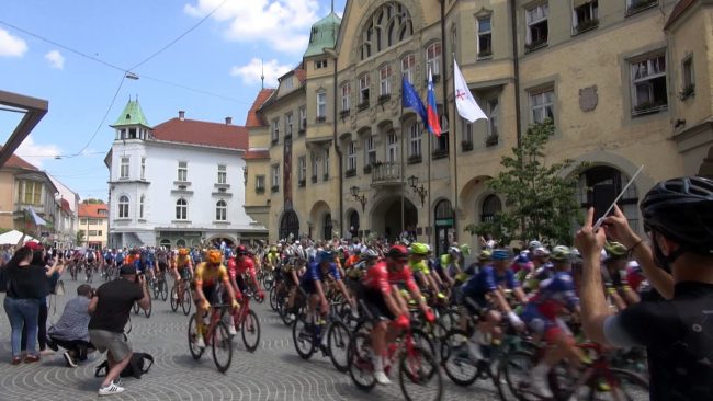 Start kolesarske dirke po Sloveniji je bil na Ptuju