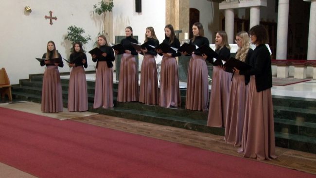 Koncert klasične vokalne glasbe