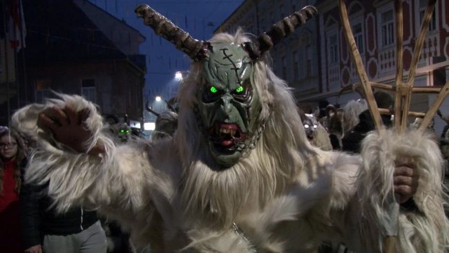 Nastop Krampusov na Ptuju