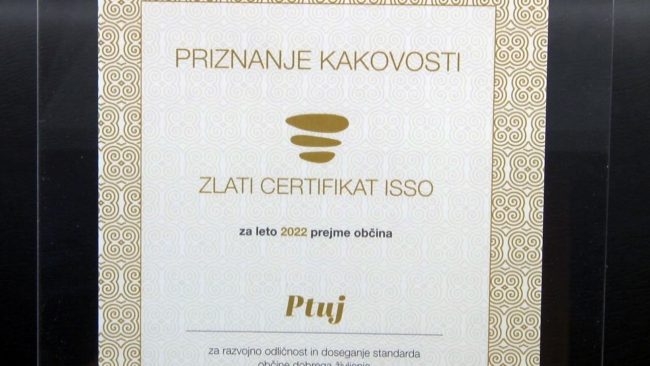 Mestna občina Ptuj je prejela Zlati certifikat ISSO za leto 2022