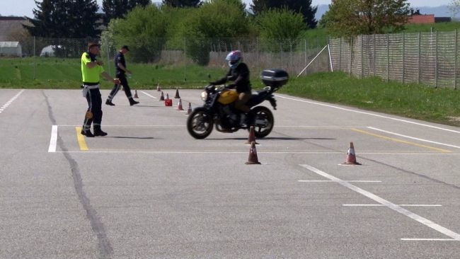 Usposabljanje motoristov in voznikov mopedov