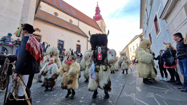 Od polnoči naprej množica dogodkov napovedala »peti letni čas« na Ptuju