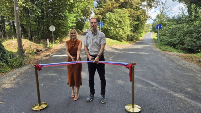 Odprtje obnovljenega cestišča Na jasi