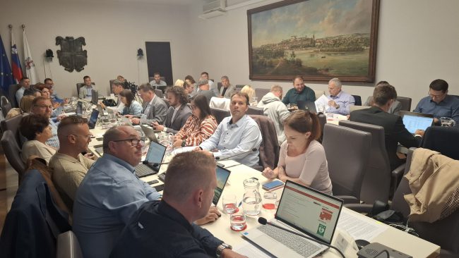 Svetniki so potrdili drugi rebalans proračuna