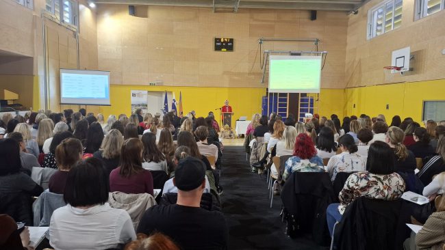 Strokovna mednarodna konferenca: Avtizem ali ekranizem? Strokovna mednarodna konferenca: Avtizem ali ekranizem?