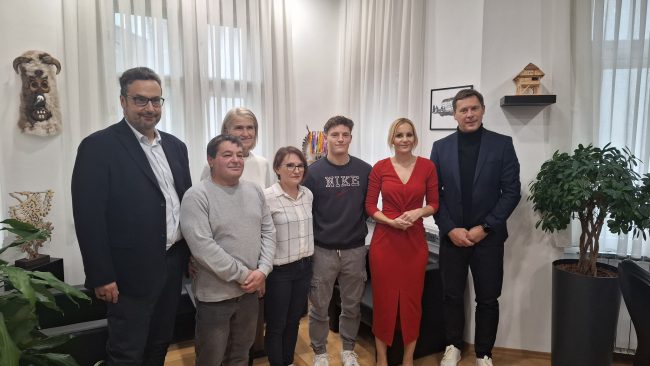 Karateist Jure Sluga na sprejemu pri ptujski županji
