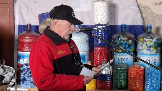 Dobrodelni odvoz plastičnih zamaškov