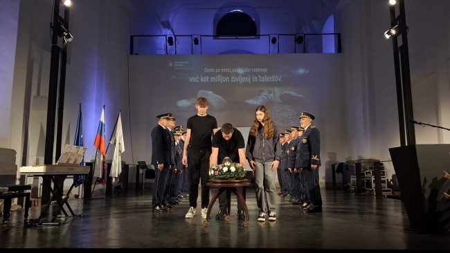 Prireditev ob svetovnem dnevu spomina na žrtve prometnih nesreč