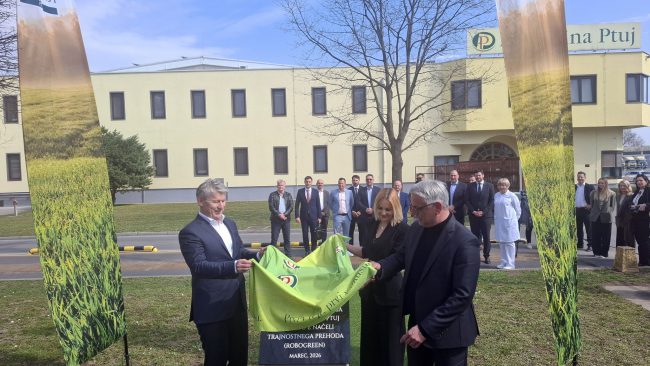 Podpis pogodbe o dodelitvi subvencije za investicijo v modernizacijo proizvodnega procesa Perutnine Ptuj