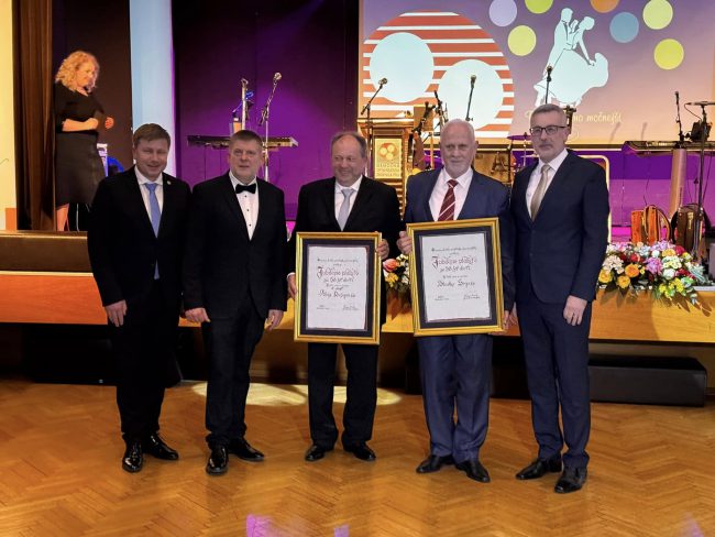 Slavko Šega in Alojz Požgan sta prejela jubilejni plaketi Območne Obrtno-podjetniške zbornice Ptuj