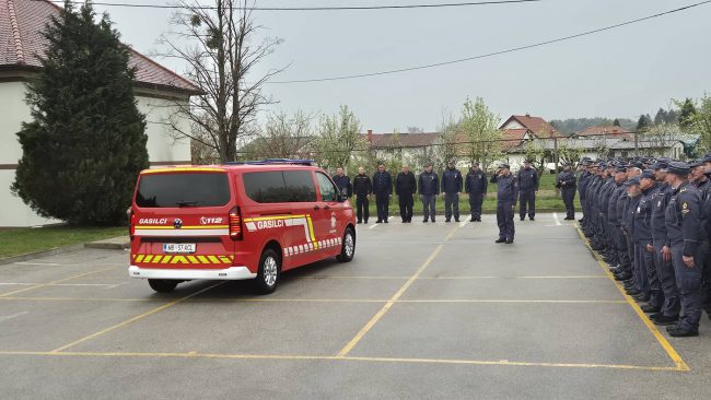 Novo vozilo za PGD Grajena