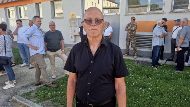 Spominska slovesnost ob obletnici prvega strela