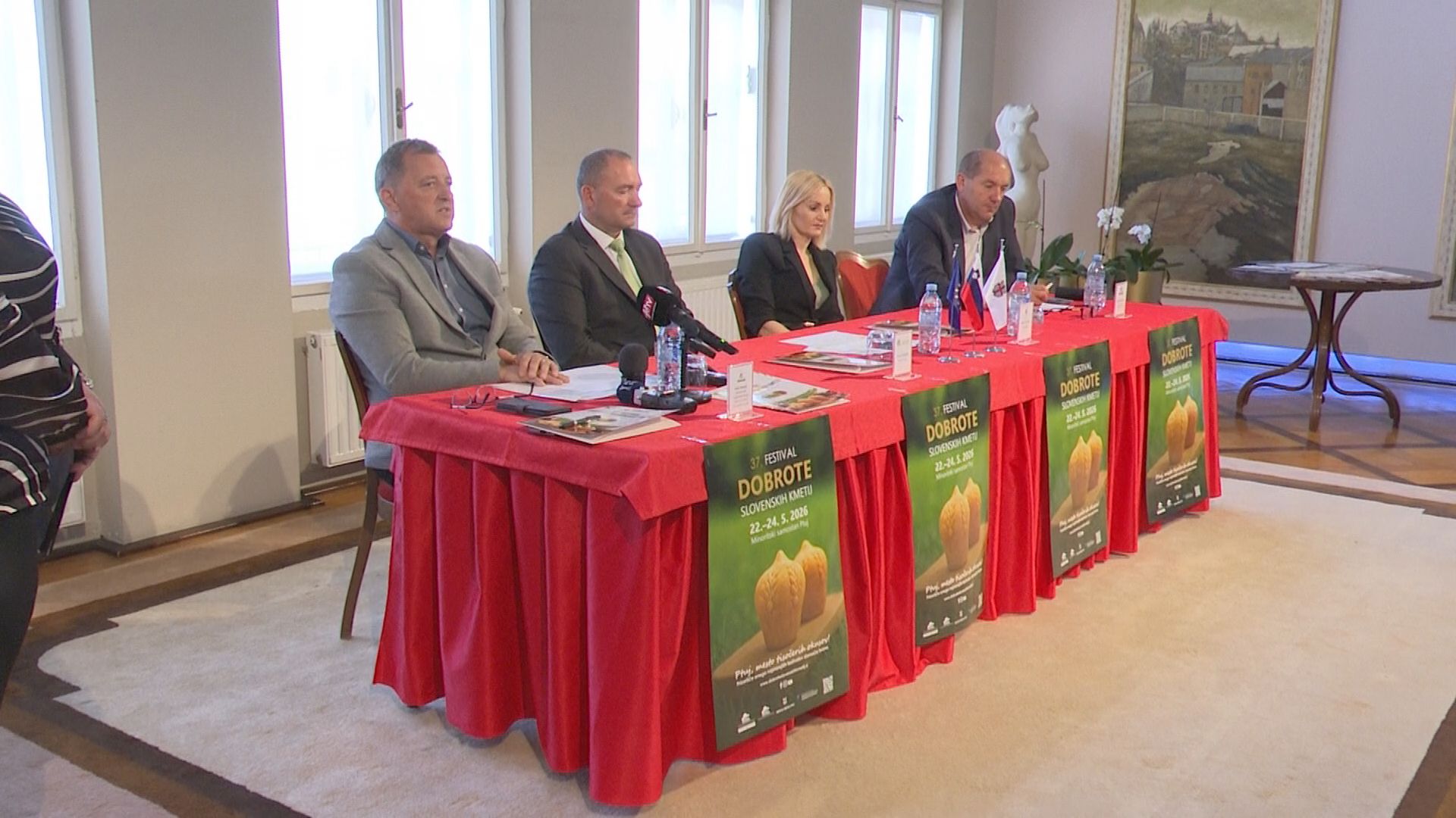 Novinarska konferenca pred Dobrotami slovenskih kmetij 2026