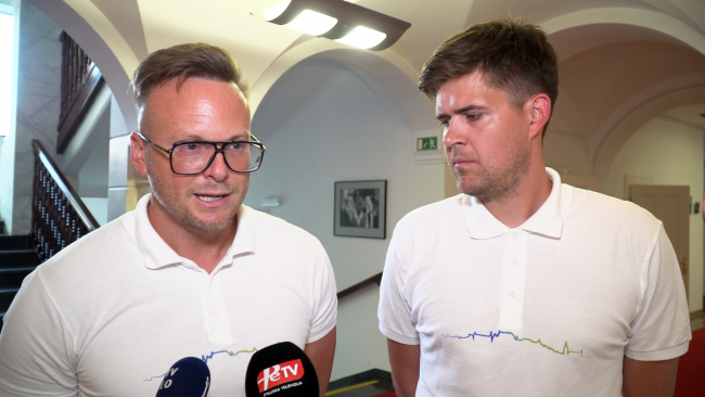 Skupen nastop politik