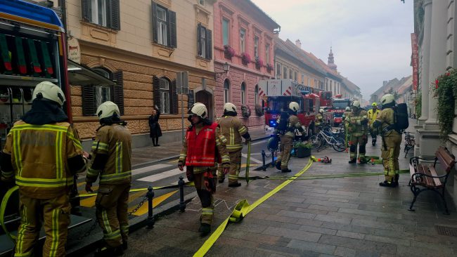 Gasilska vaja in vaja evakuacije na Osnovni šoli Olge Meglič