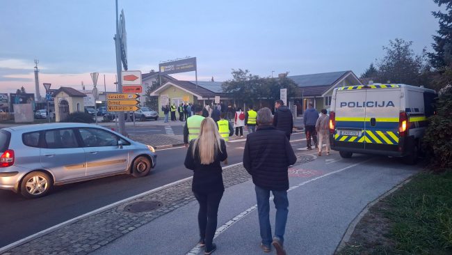 Zdaj pa nam je dovolj! Tovornjake na avtoceste in obvoznice